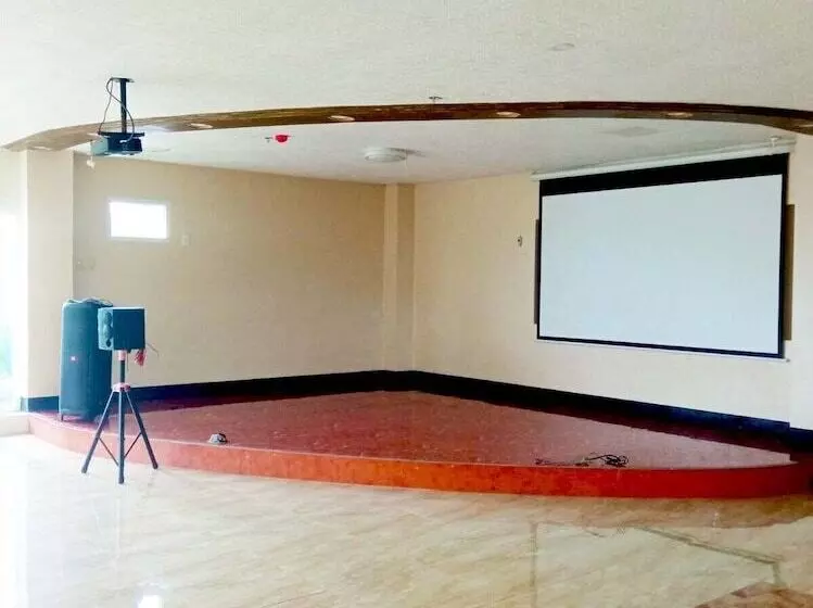 Majatalo B&j Guesthouse And Functions Inc