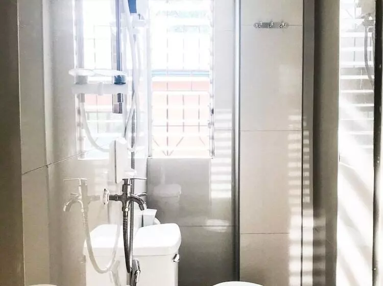 Majatalo B&j Guesthouse And Functions Inc