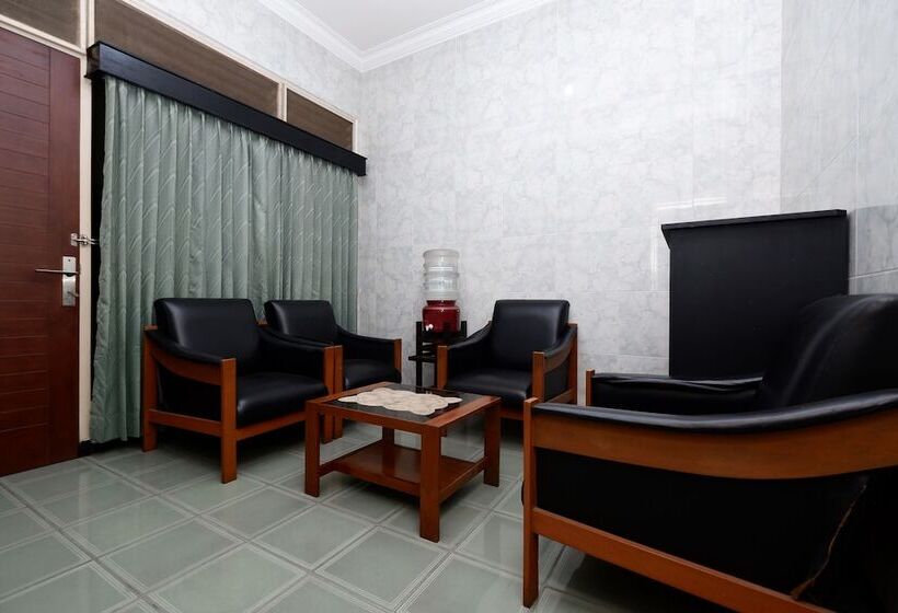 Pensionat Cahya Nirwana