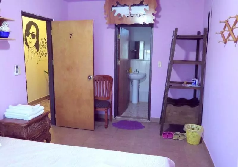 پانسیون G.t. Guest House