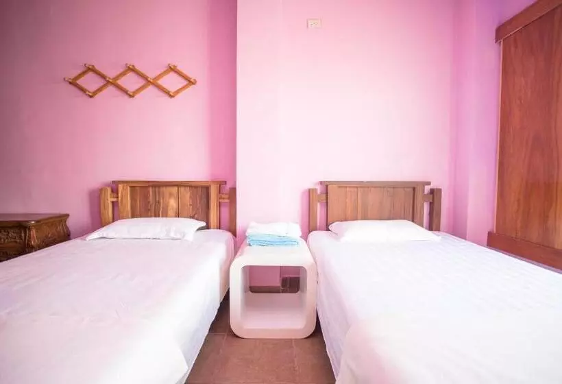 پانسیون G.t. Guest House