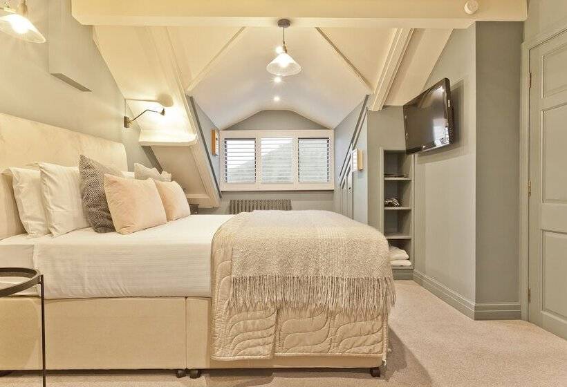 بنسيون Hill Crest Country Guest House