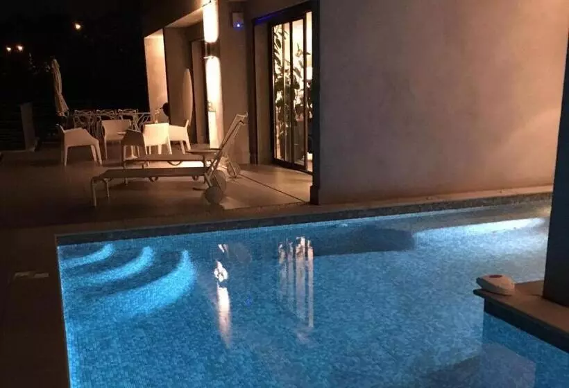 Villa 5 Nice St Pancrace