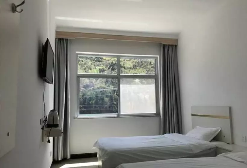 Aamiaismajoitus (B&B) Pingshun Fuya Fengqing
