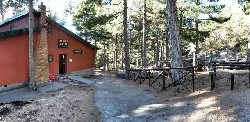 Aamiaismajoitus (B&B) Rifugio Ariel