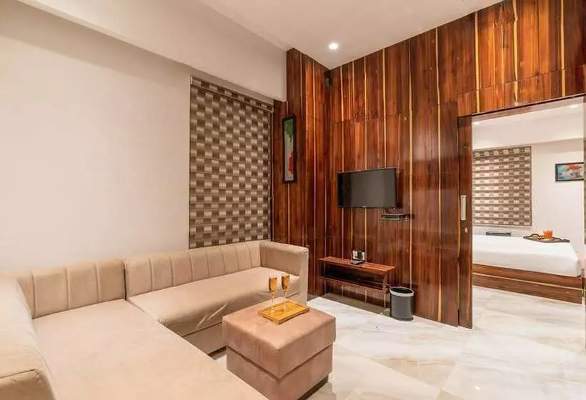 Hotelli Clarks Inn Ambala