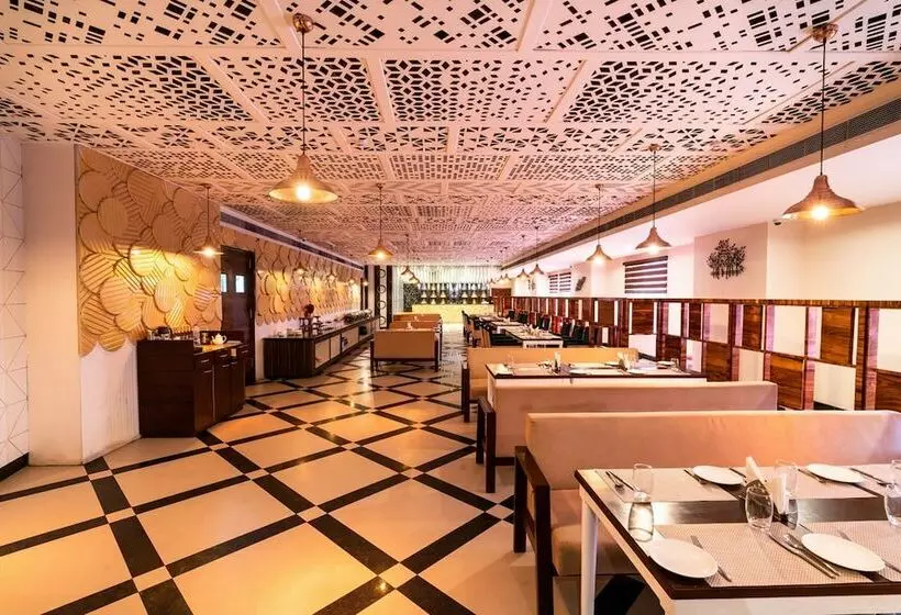 Hotelli Clarks Inn Ambala