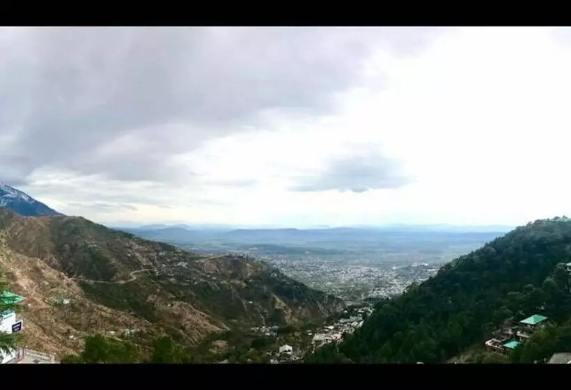 هتل Norbu House