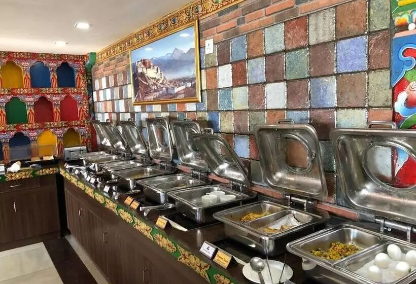 هتل Norbu House