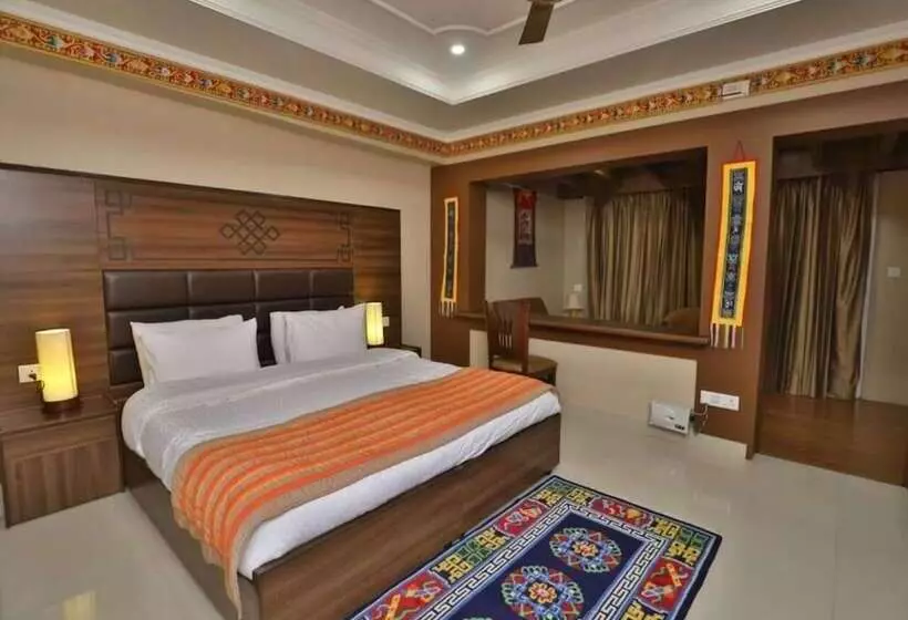 هتل Norbu House