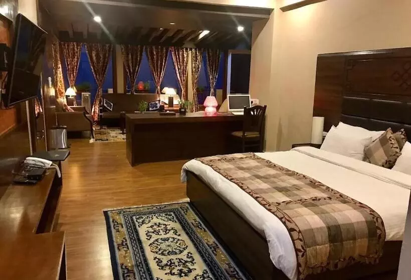 هتل Norbu House