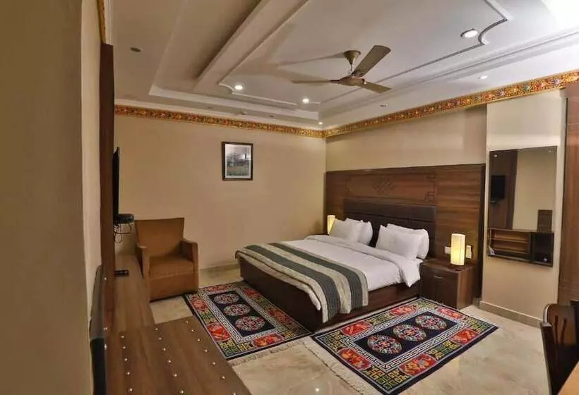 هتل Norbu House