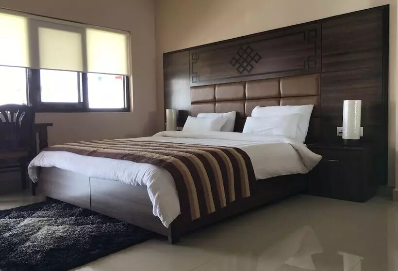 هتل Norbu House