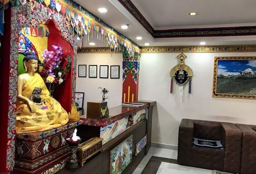 هتل Norbu House