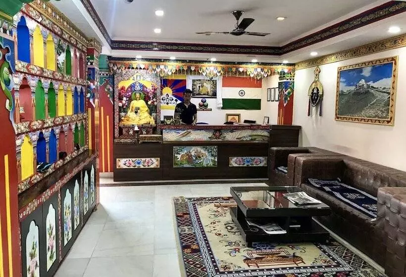 هتل Norbu House