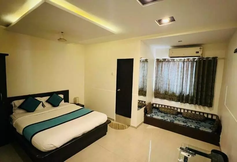 Hotelli Farm House Residency