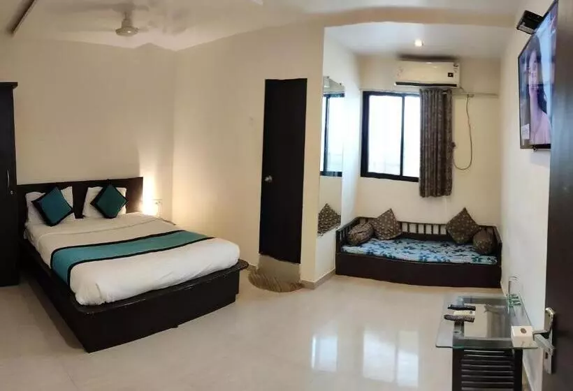 Hotelli Farm House Residency