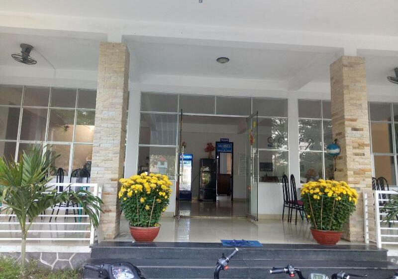 هتل Quang Nam University Guesthouse