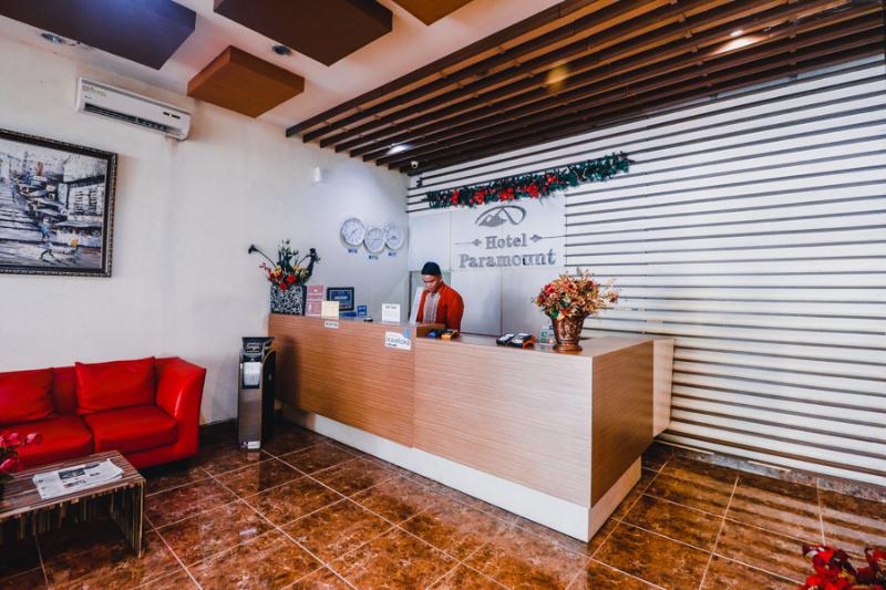 בית מלון כפרי Reddoorz Plus Near Sultan Hasanuddin Airport