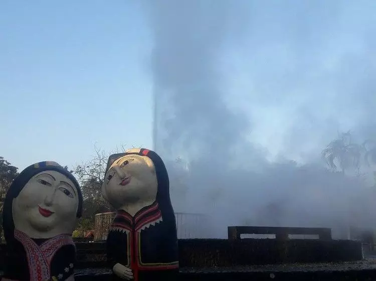 Hotelli Somruthai Resort