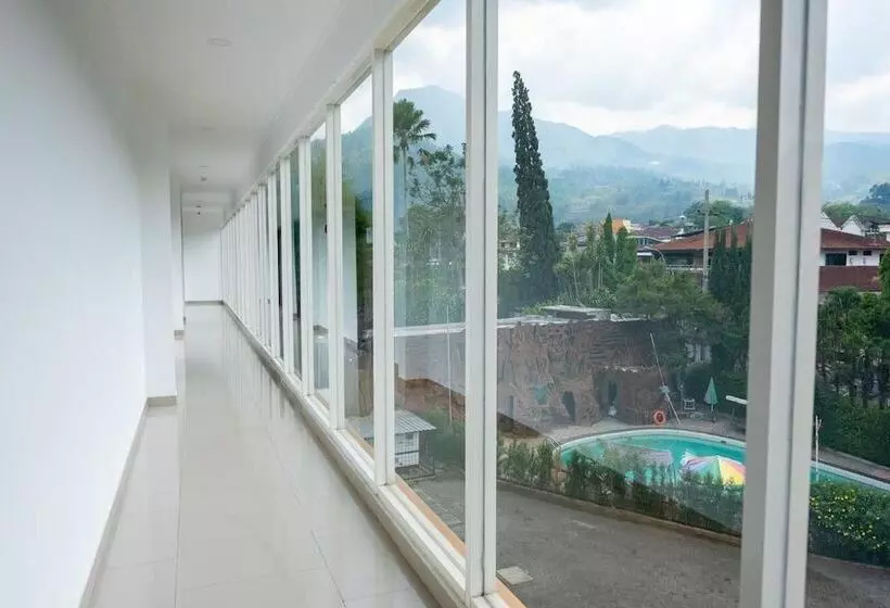 Hotel Three Eight Front One Boutique Batu Malang
