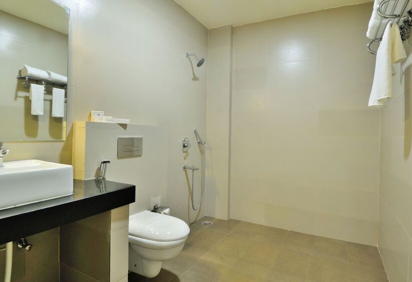 The Ayali, Rishikesh