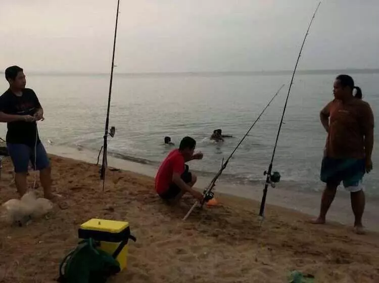 D Pantai Homestay Kuala Sg. Baru