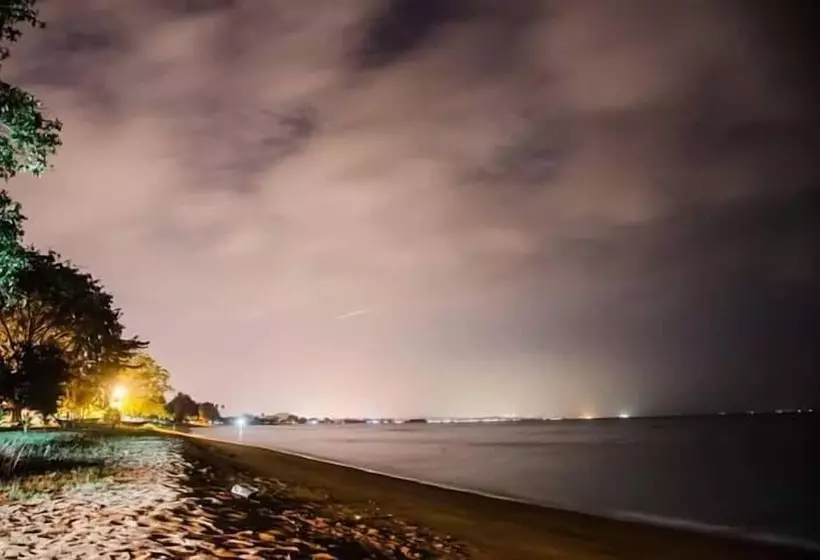 D Pantai Homestay Kuala Sg. Baru