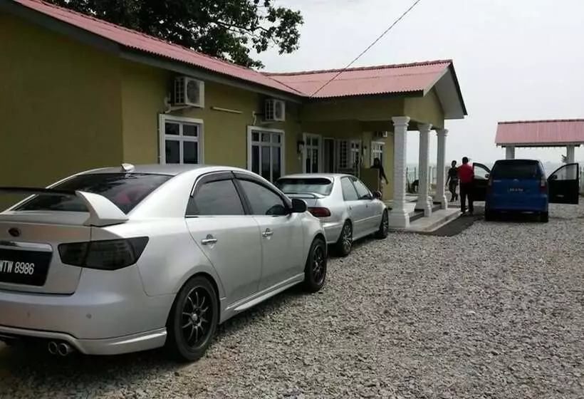 D Pantai Homestay Kuala Sg. Baru