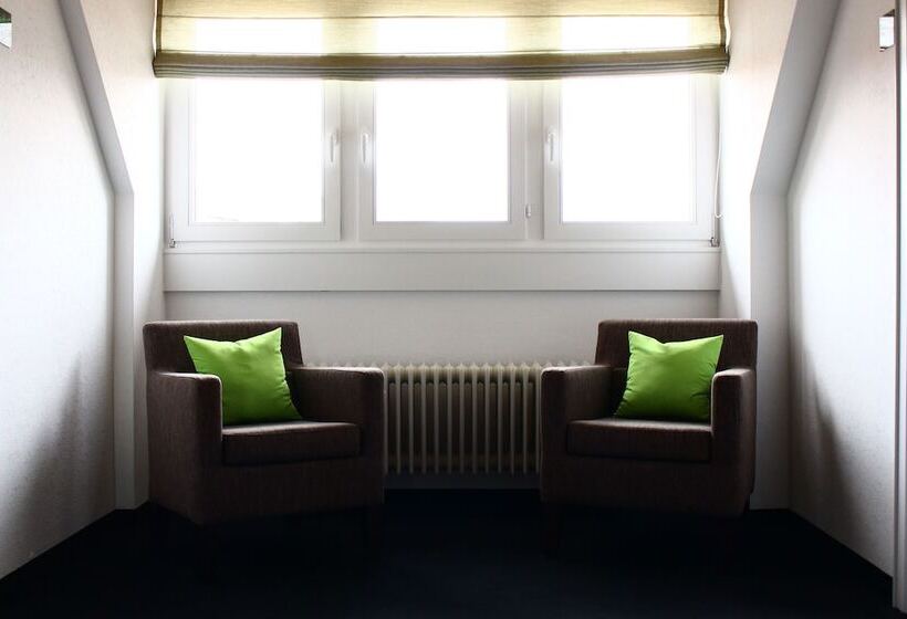 Die Krone Hotel Garni