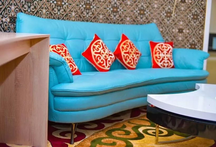 مسافرخانه Mandarin Hotel & Fitness Center