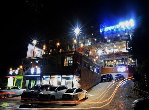 Andong River Sunset Pension