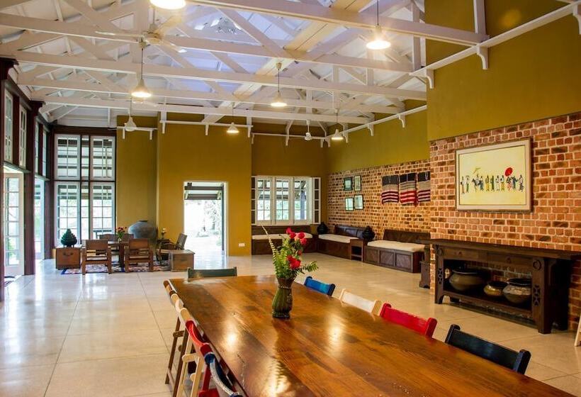 هتل Bulaeinn Villas