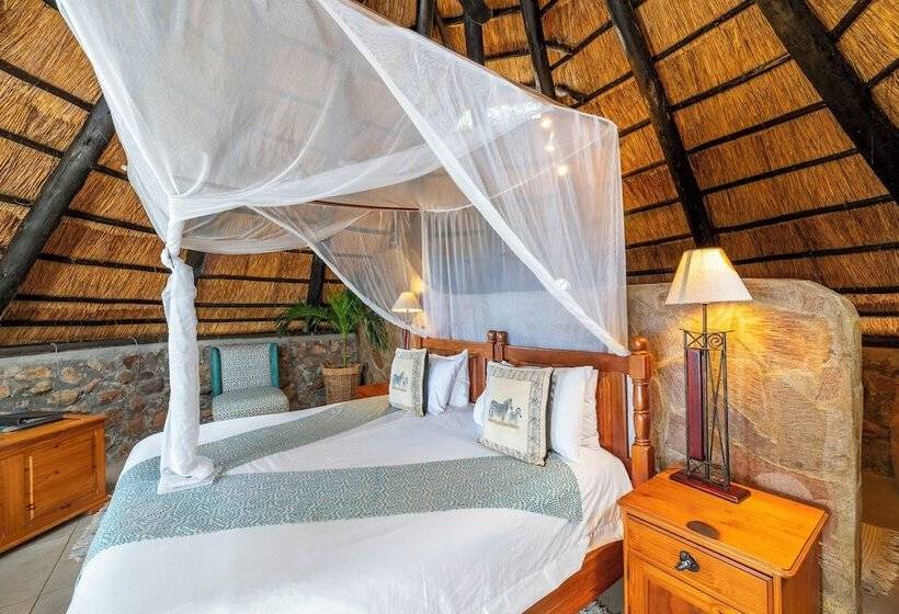 هتل Hornbill Lodge