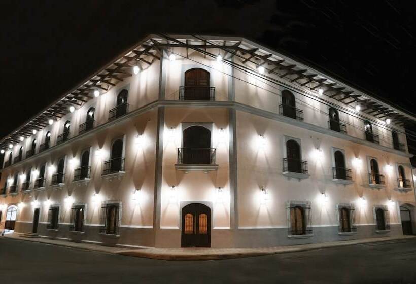 هتل La Recolección