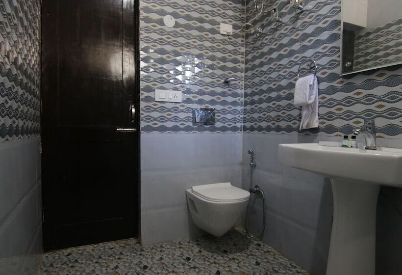 ホテル Raja S Palace