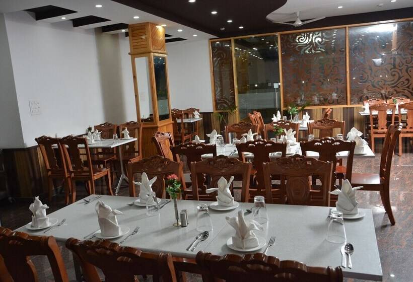 Hotel Shiva Sanctuary