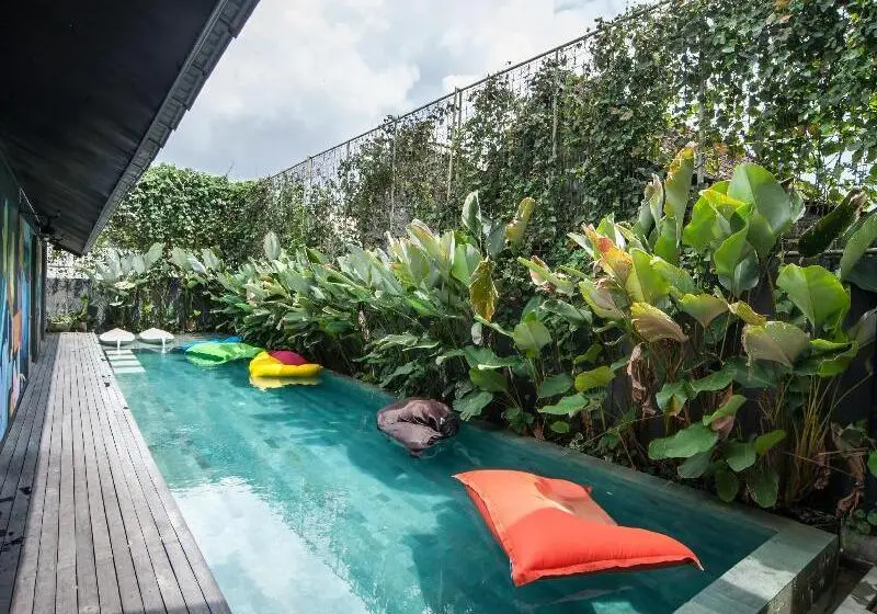 M Boutique Hostel