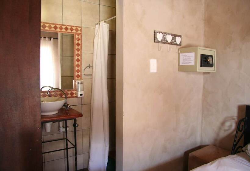 پانسیون Dunedin Star Guesthouse