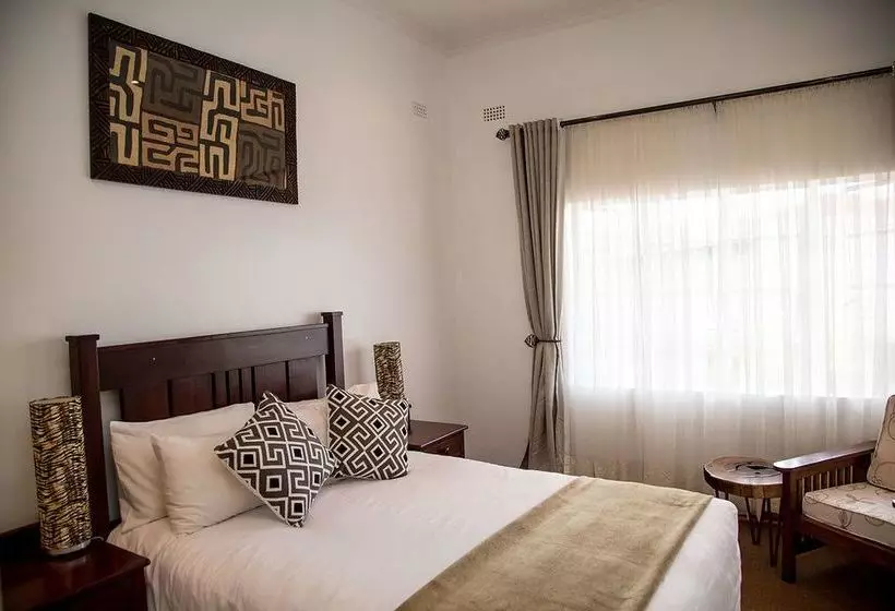 پانسیون Greystone Lodge
