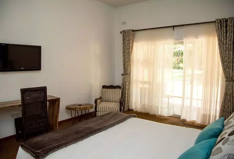 پانسیون Greystone Lodge