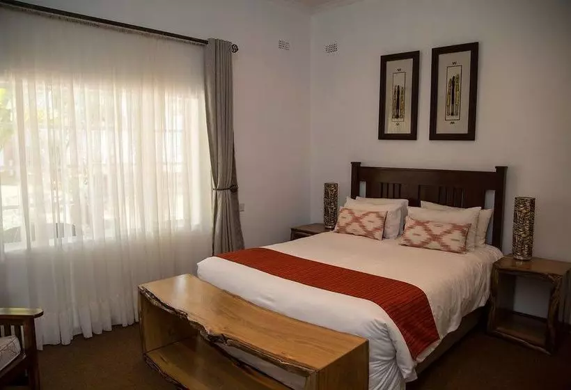 پانسیون Greystone Lodge