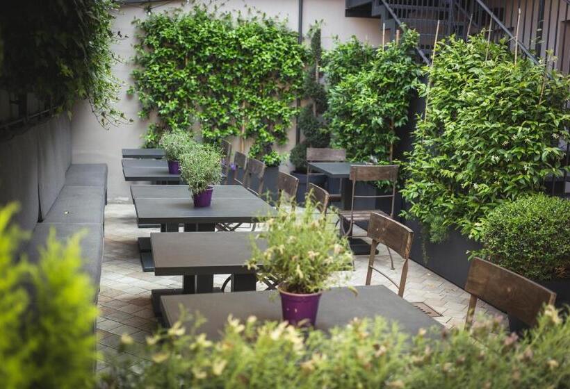 פנסיון Piccola Torre Maison