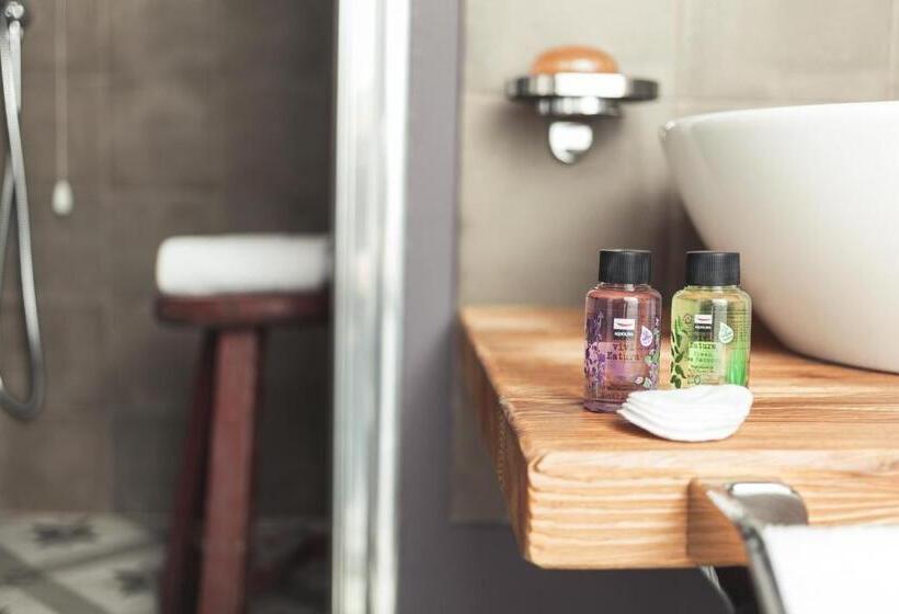 פנסיון Piccola Torre Maison