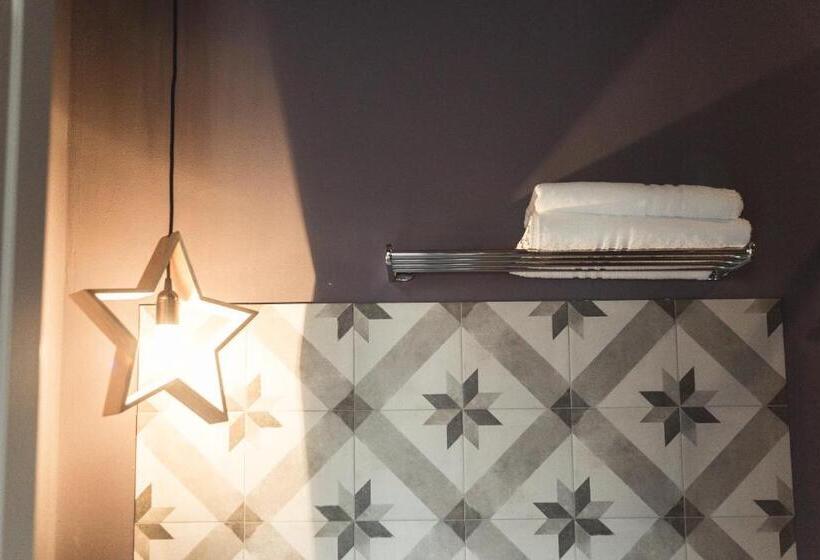 פנסיון Piccola Torre Maison