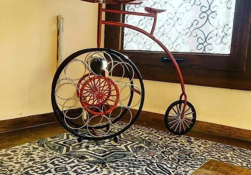 Majatalo Sihirli Kitap Kahve Konuk Evi