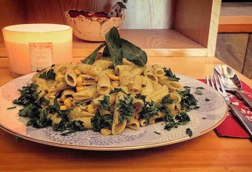 Пансион Sihirli Kitap Kahve Konuk Evi