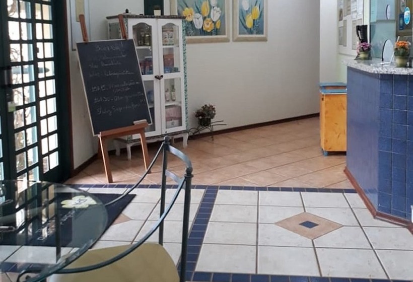 ホテル Jardim Da Serra