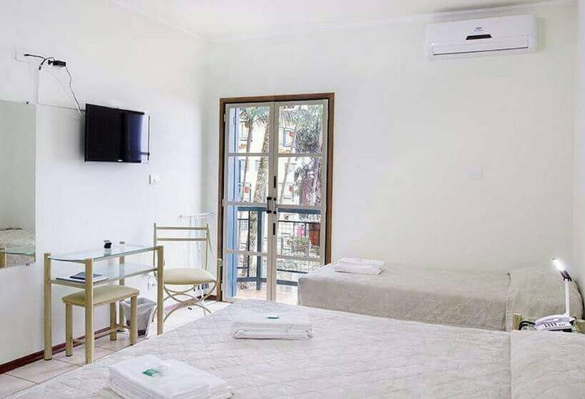 ホテル Jardim Da Serra