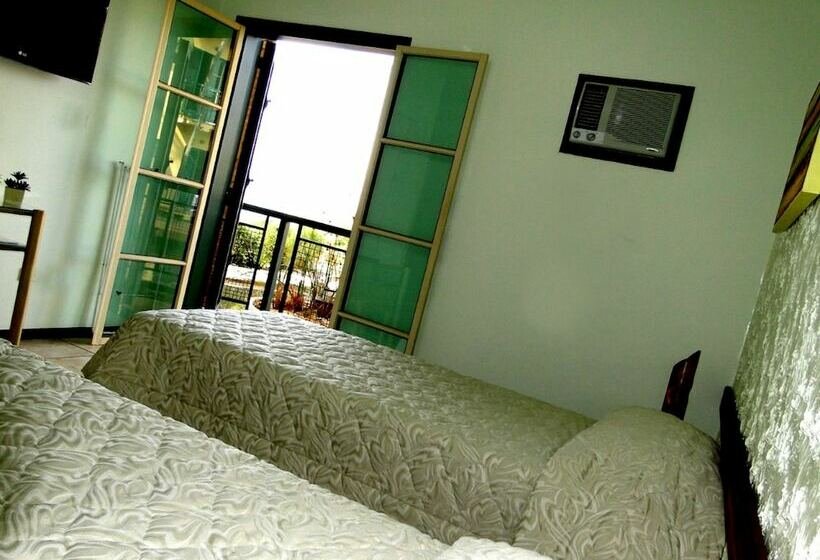 ホテル Jardim Da Serra